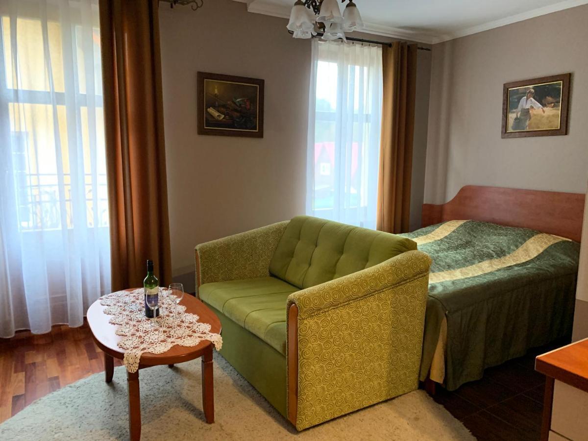 Apartamenty Classic レバル エクステリア 写真